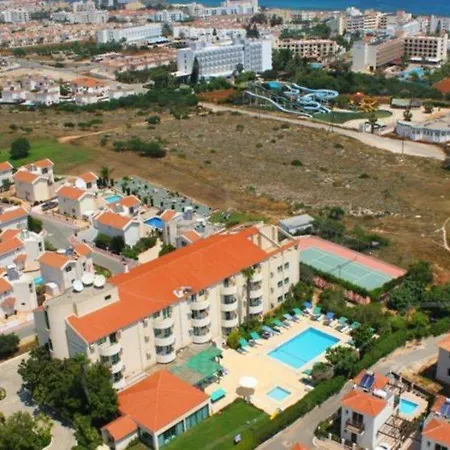 Aparthotel Mandalena